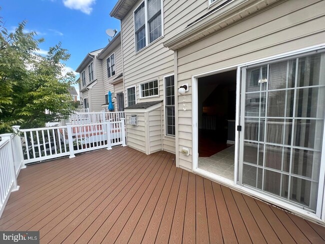 Building Photo - 22106 Fair Garden Ln