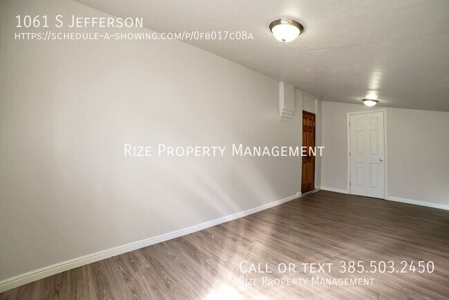 Building Photo - 1061 S Jefferson St