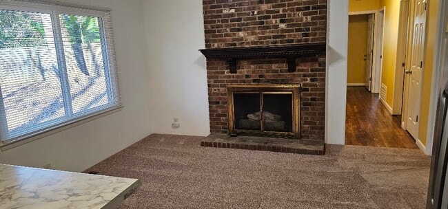 Building Photo - 2701 Patrick Rd