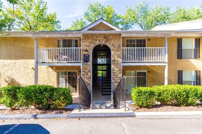 Primary Photo - 2955 Seven Pines Ln