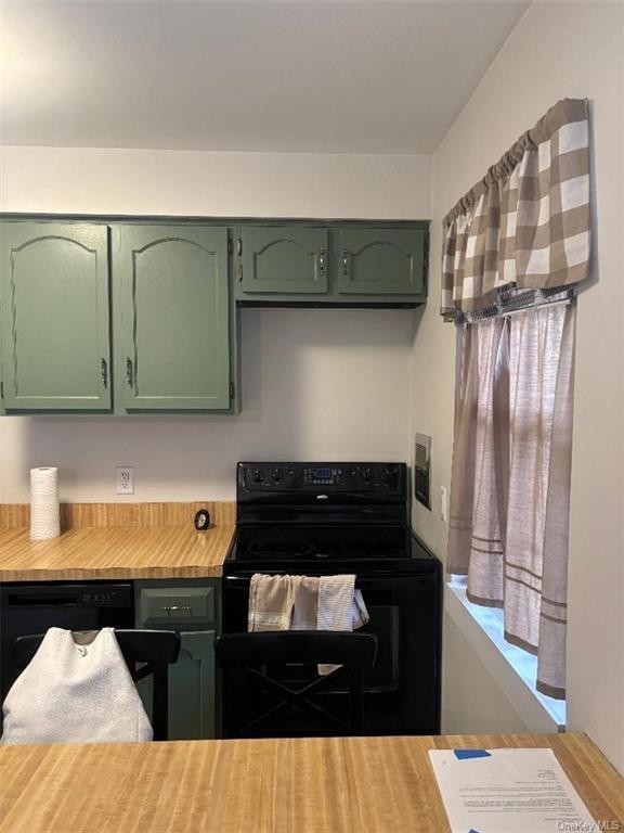 Building Photo - 41 Weathervane Dr