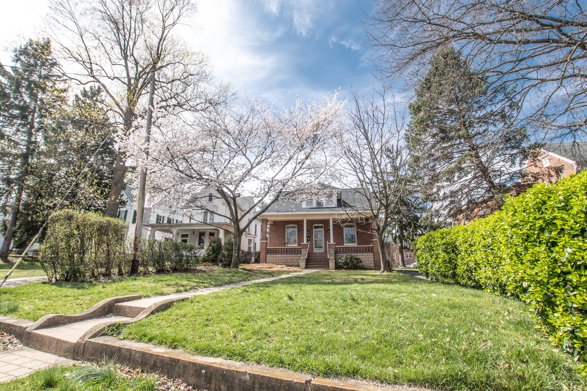 HOUSE FRONT - 813 N Market St