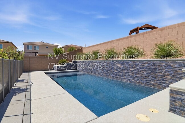 Building Photo - NW!! Pool!!! 5 Bedrooms!!! Bedroom & Bath Downstairs!!! Gated!!!! Covered Patio!!!
