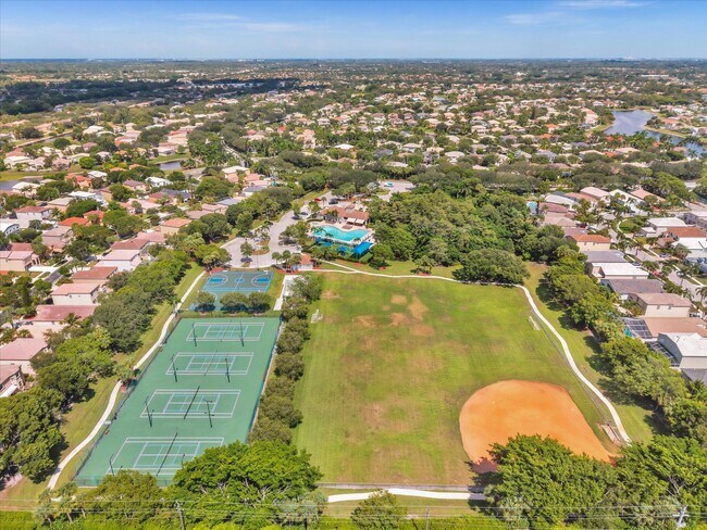 Building Photo - 6614 Marbletree Ln