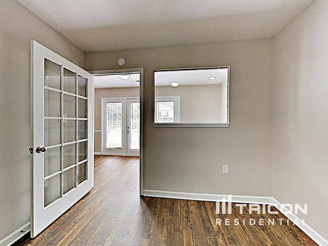 Building Photo - 5251 Grays Ridge Drive Charlotte NC