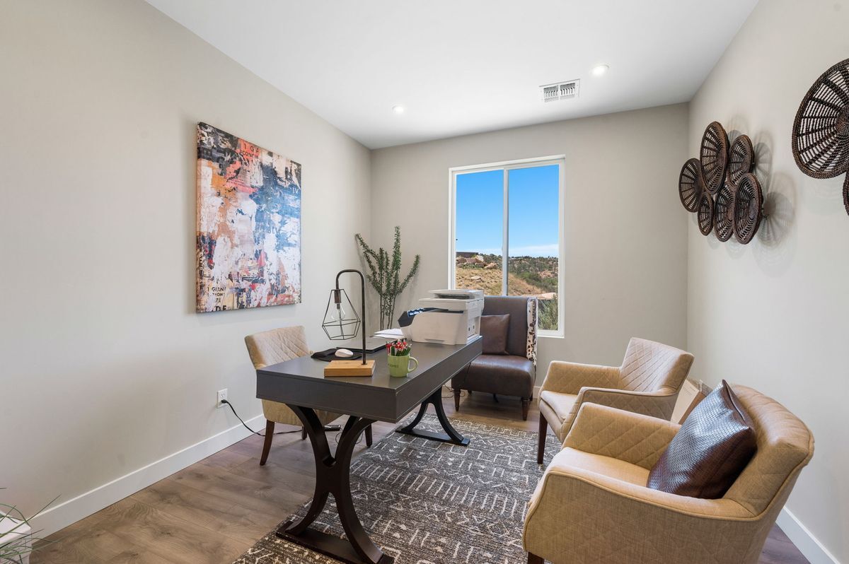 Building Photo - 1340 Rockwood Dr