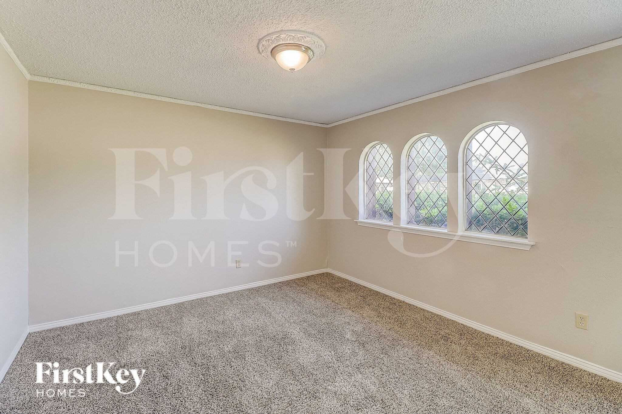 Building Photo - 1021 Shadywood Ln