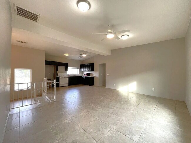 Building Photo - "Charming 3-Bed Oasis in Desert Hot Spring...