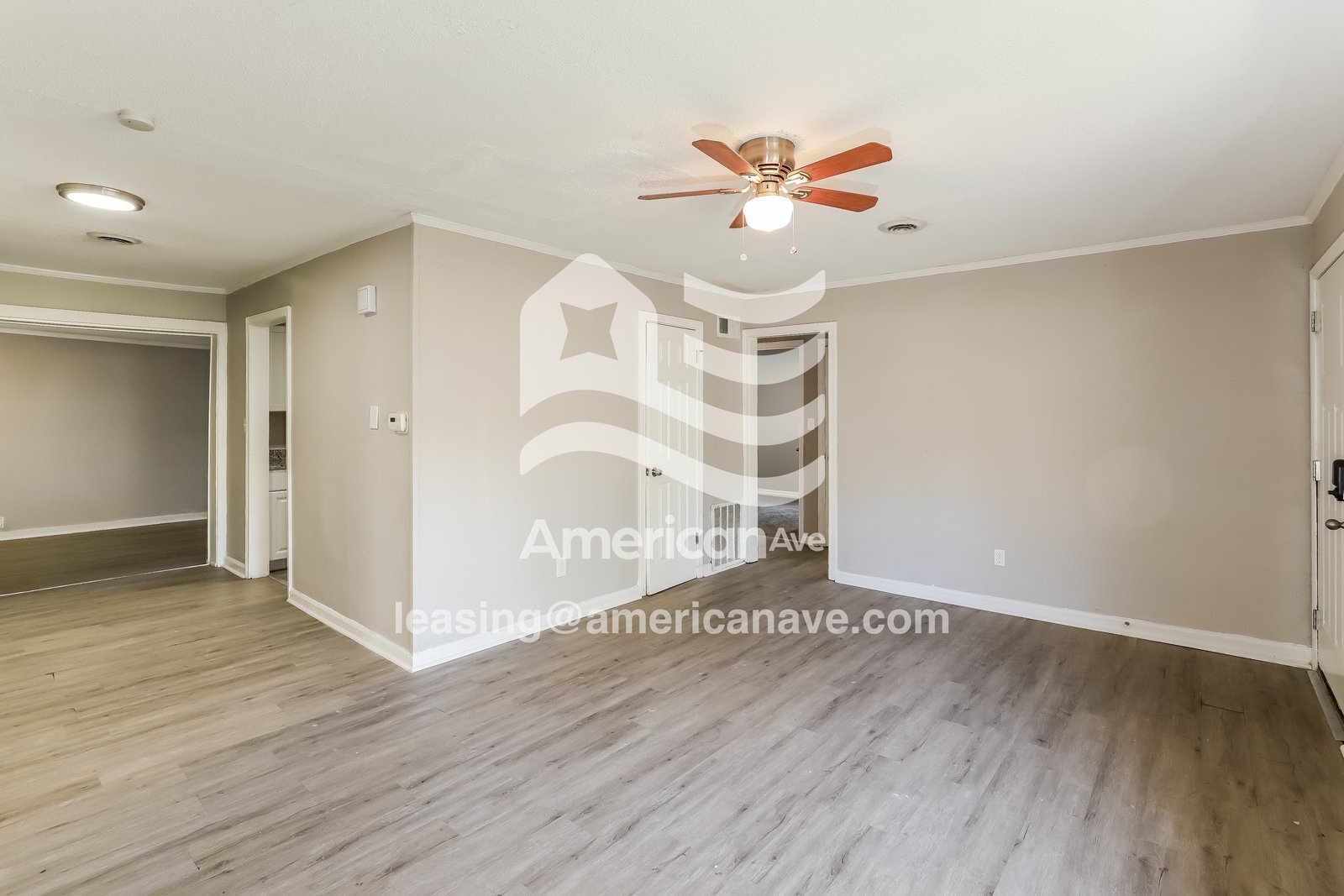 Building Photo - 7937 Park Ave