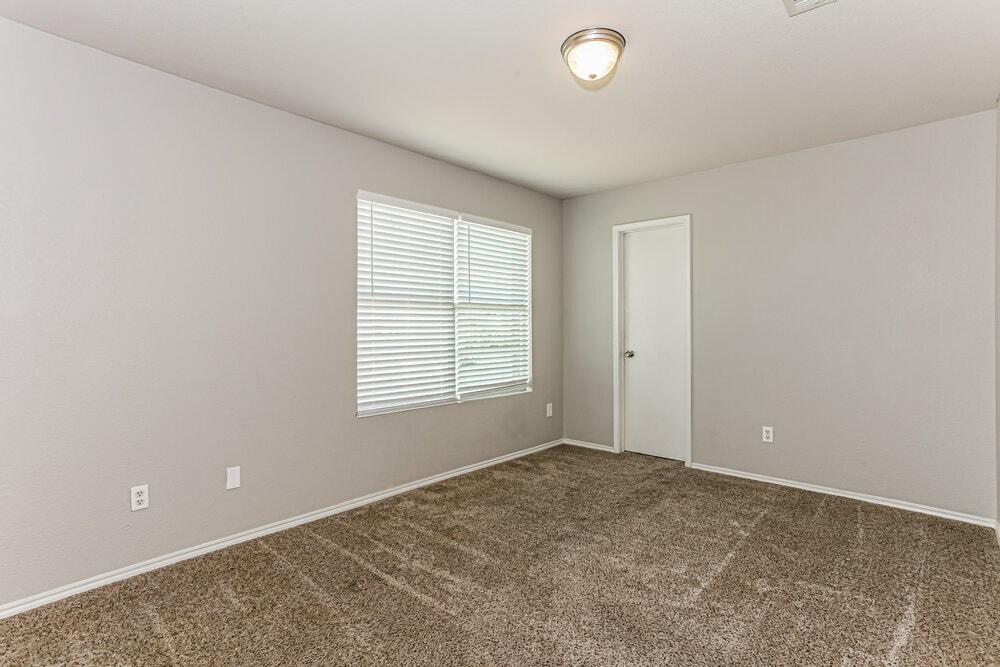 Building Photo - 8201 Southbrook Cir