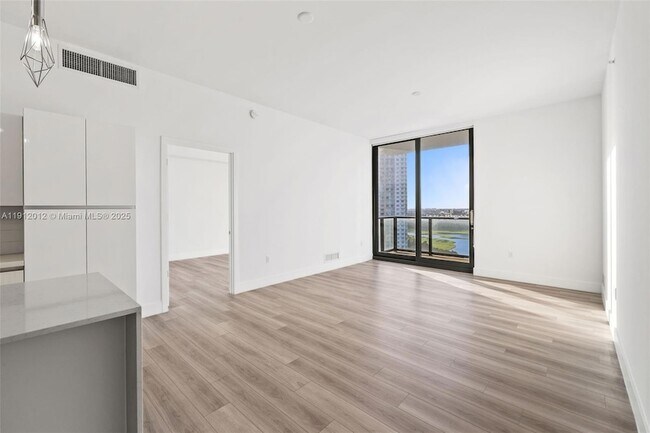 Building Photo - 101 Diplomat Pkwy