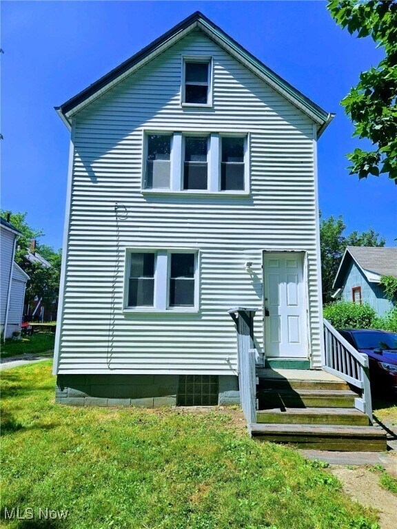 Building Photo - 496 Rothrock Ave