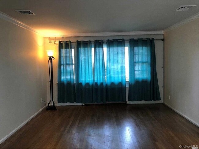 Building Photo - 563 Albemarle Pl