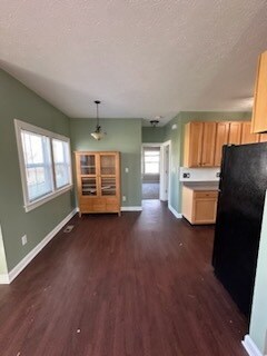 Building Photo - 549 N Belmont Ave