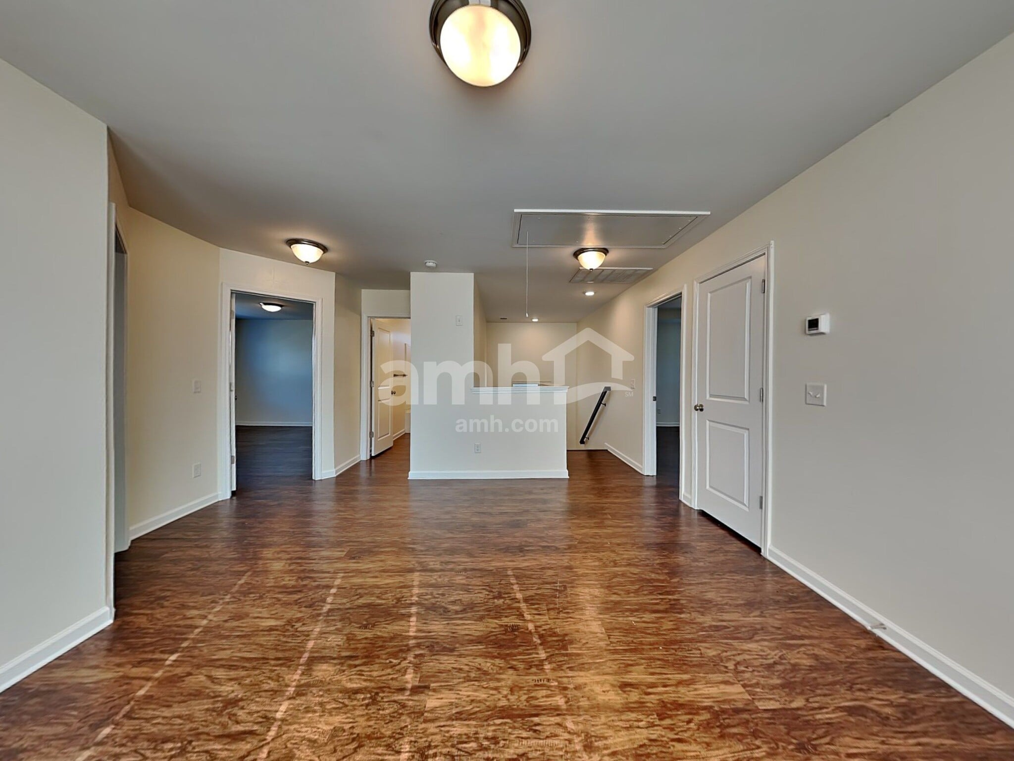 Building Photo - 212 Dogwood Cir