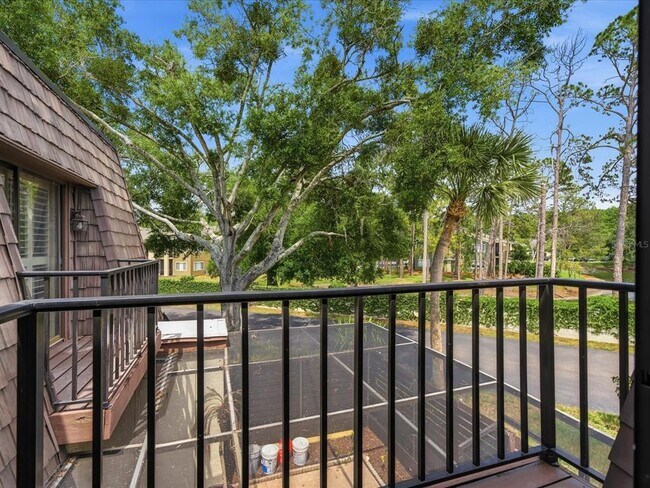 Building Photo - 15338 E Pond Woods Dr