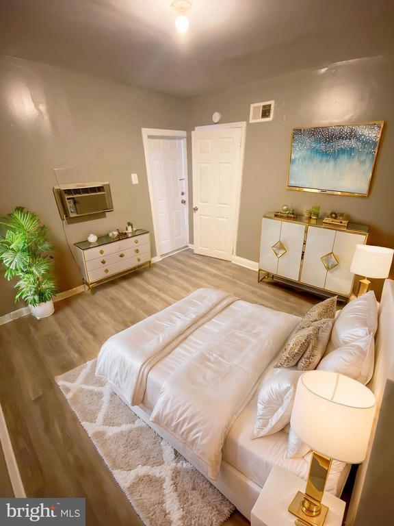 Building Photo - 755 E Allegheny Ave