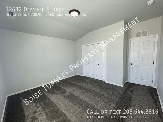 Building Photo - 12632 Dovekie St