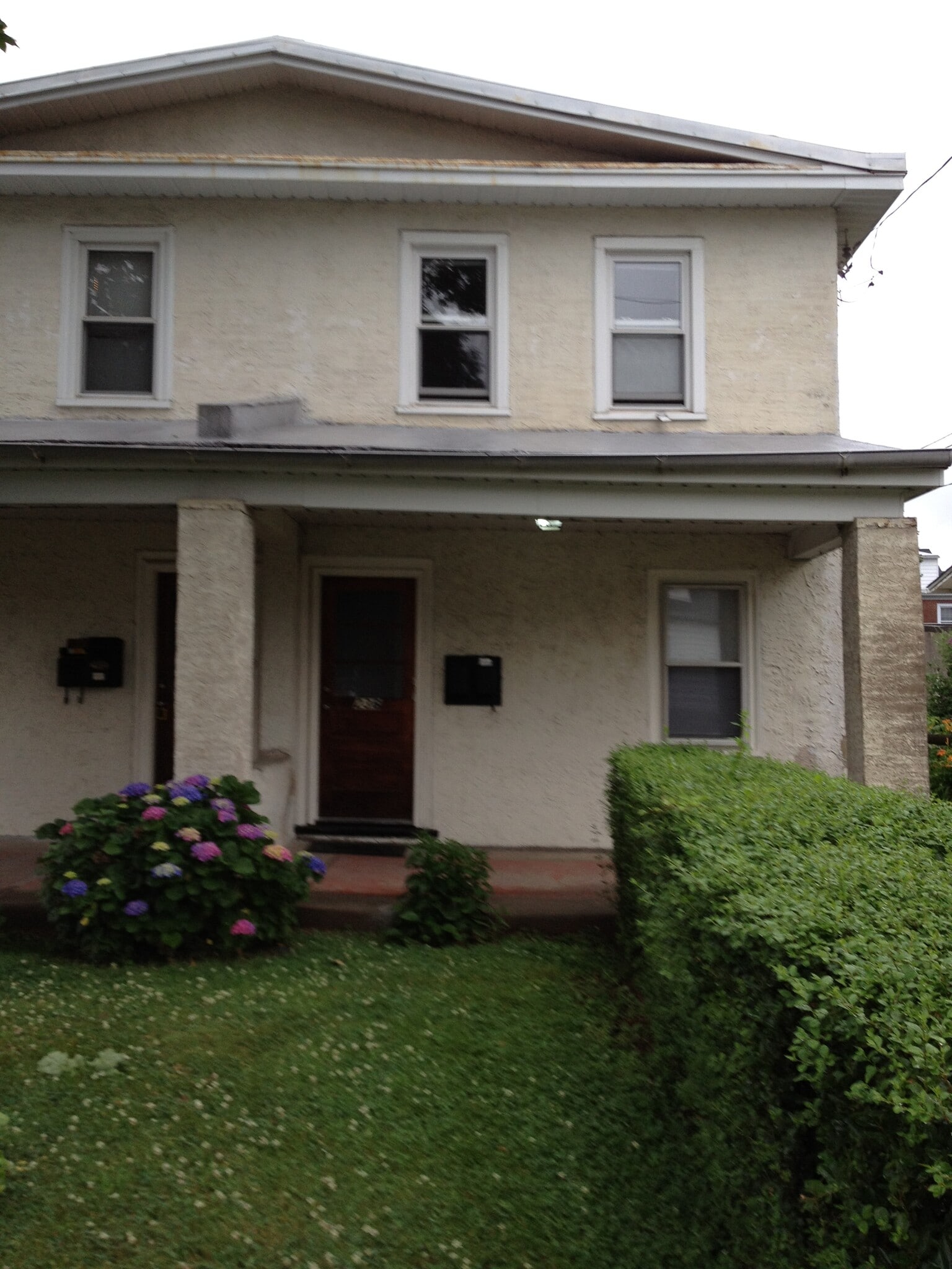 Building Photo - 236 Delmont Ave