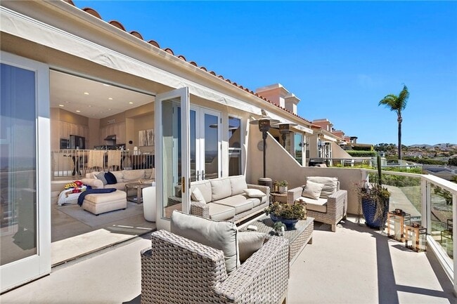 Building Photo - 24482 Alta Vista Dr