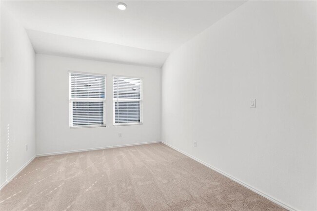 Building Photo - 144 Sky Meadows Cir
