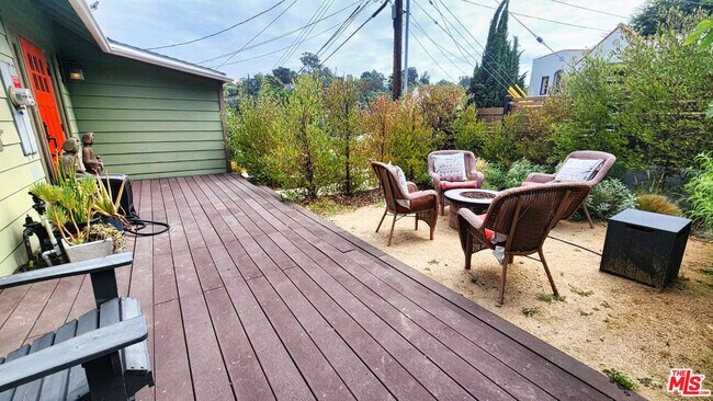 Building Photo - 2229 Oak Glen Pl