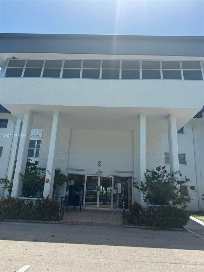 Building Photo - 4880 NW 22nd St