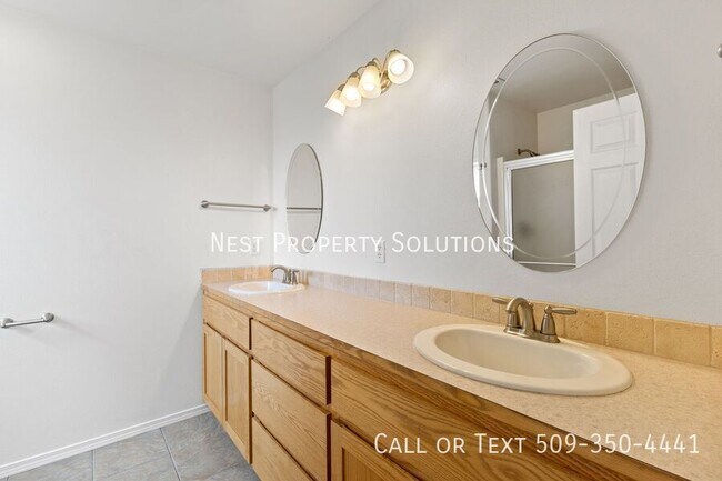 Building Photo - 542 S Driftwood Ln
