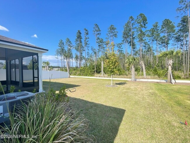 Building Photo - 504 Blue Daze St