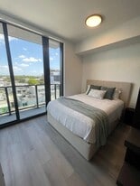 Building Photo - 160 NW 32nd St