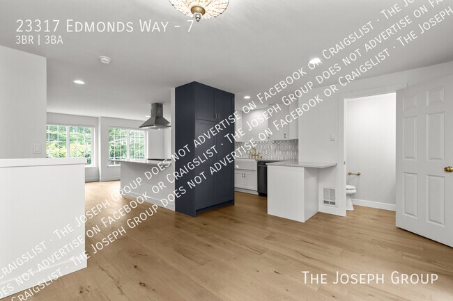 Building Photo - 23317 Edmonds Way