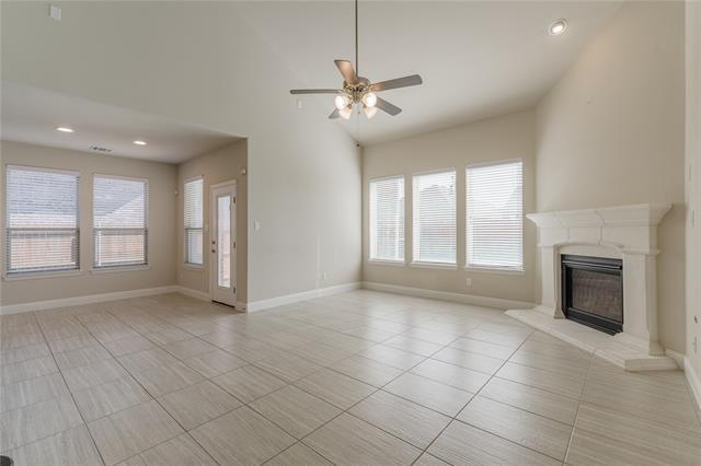 Building Photo - 1104 Hoyt Dr