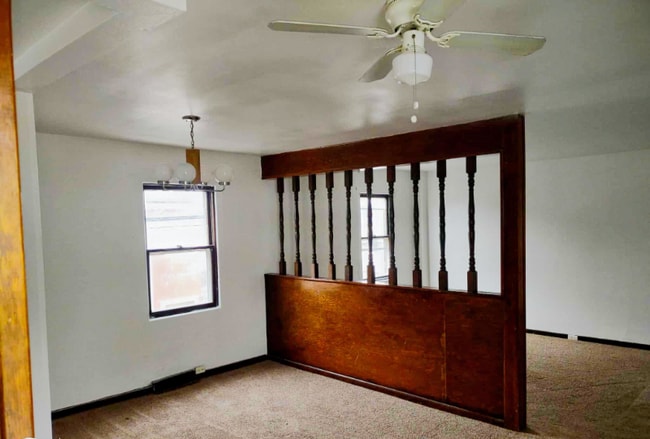 Building Photo - 500 Center Ave