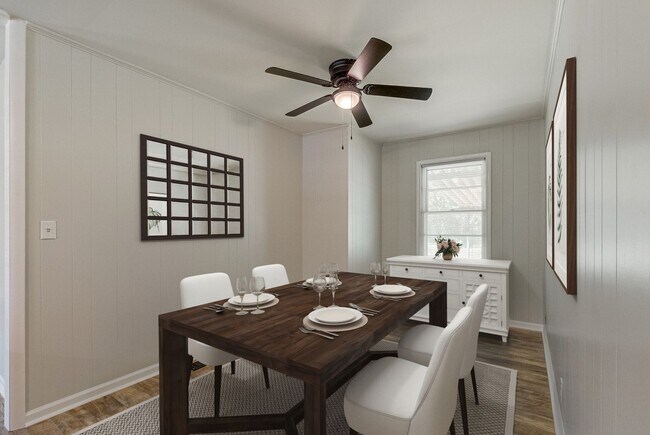 Building Photo - 214 Chapman Ln