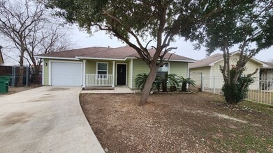 Building Photo - Charming 3bd, 2 ba Home for Rent in Arroya Vista Subdivision