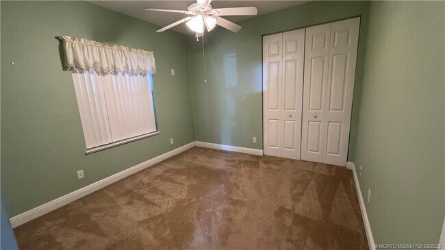 Building Photo - 510 SW South Carolina Dr