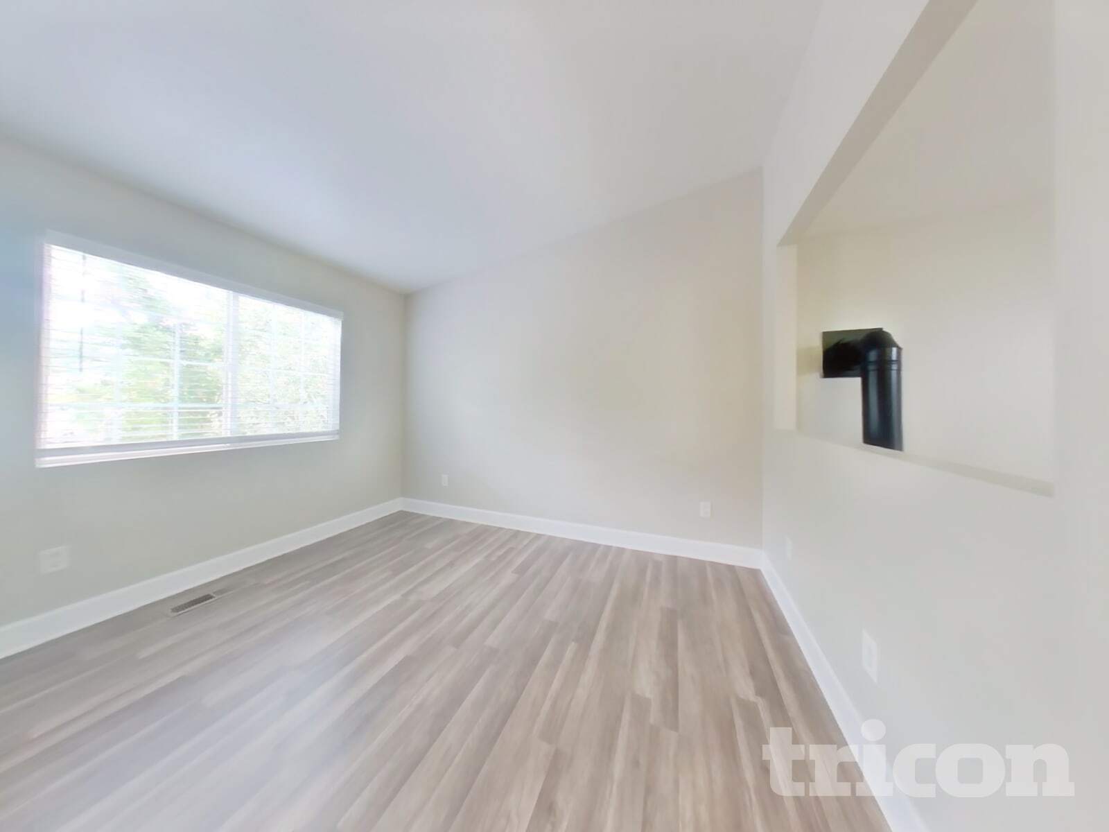 Building Photo - 9970 Brightridge Dr