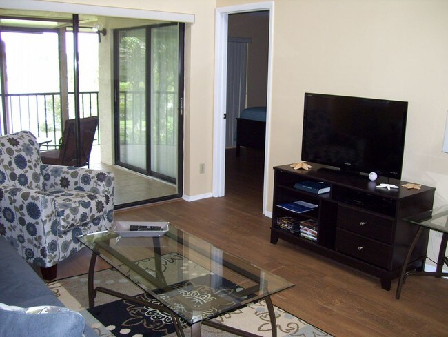 Building Photo - FURNISHED EAST LAKE WOODLANDS-WOODLAKE RUN