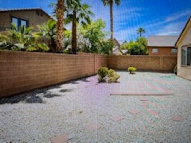 Building Photo - 11421 Drappo Ave
