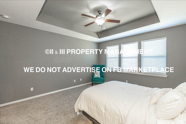 Building Photo - 12566 S Canyon Dr