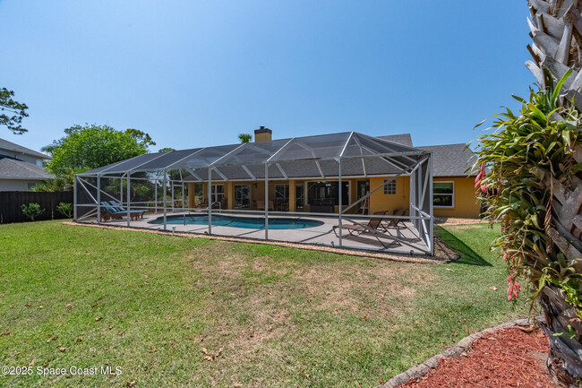 Building Photo - 3789 Peacock Dr