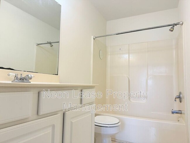 Building Photo - 17275 King Philip Way