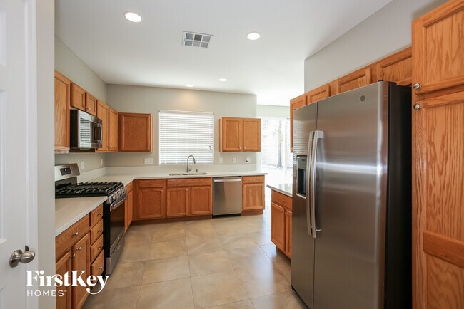 Building Photo - 8900 Magnolia Point Ct