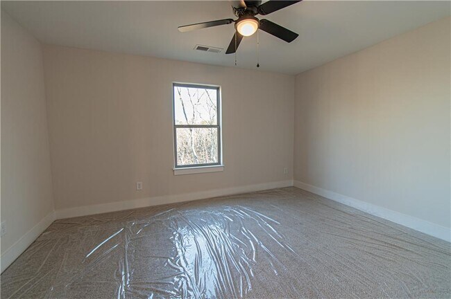 Building Photo - 386 Mulberry Cir