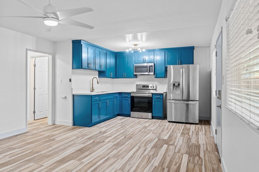 Building Photo - 1332 Walnut Ave