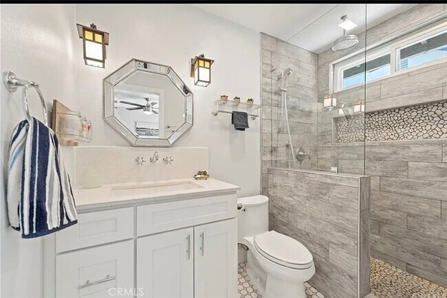 Building Photo - 6831 Foxborough Ct