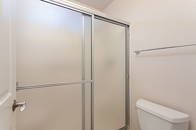 Building Photo - Beautiful 2 bed 2 bath in Carlsbad!