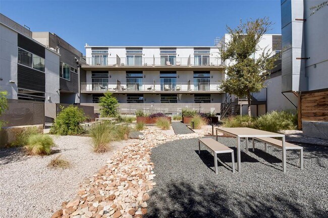 Building Photo - 1701 MLK Jr Blvd