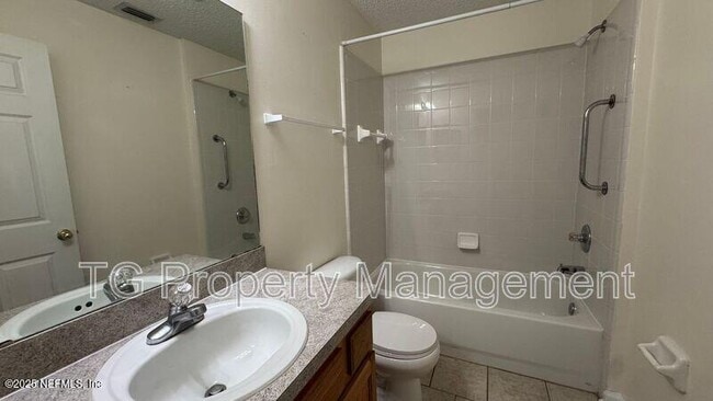 Building Photo - 9583 Stratham Ct