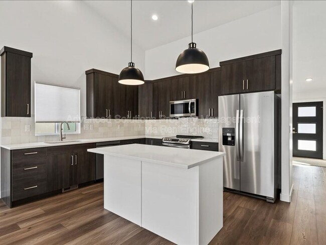 Building Photo - 7411 S Drake Pk Ct